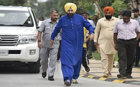 कांग्रेस की चौथी सूची में भी सिद्धू का नाम नहीं, शनिवार को कांग्रेस में शामिल हो सकते हैं सिंद्धू