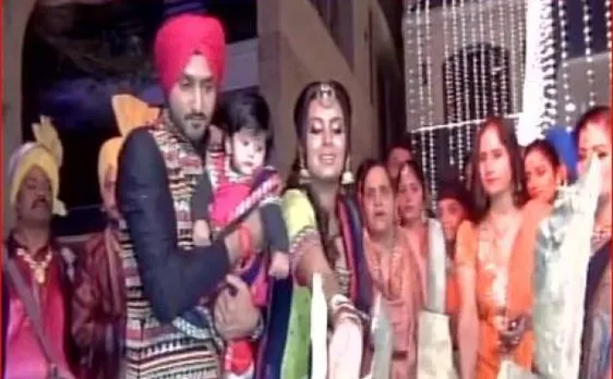 हरभजन सिंह और गीता बसरा ने बेटी हिनाया की पहली लोहड़ी मनाई