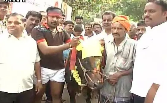 जल्लीकट्टू पर डीएमके का राज्यव्यापी प्रदर्शन, पार्टी ने राज्य और केंद्र सरकार की आलोचना की