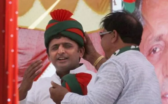 उत्तर प्रदेश चुनाव: क्या अखिलेश यादव ज्योतिष की सलाह पर सुल्तानपुर से कर रहे हैं चुनावी आगाज?
