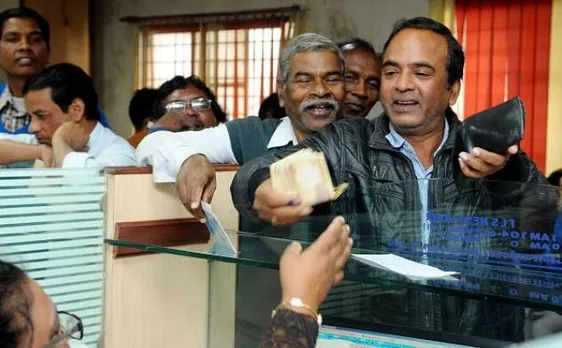 नोटबंदी के एक महीने बाद 7 दिसंबर से जनधन खातों से निकाले गए  5,582.83 करोड़ रुपये