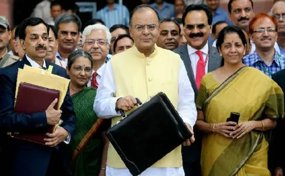 साल 2017 का बजट बनाने में पुरुषों से ज्यादा महिला अधिकारियों की भागीदारी