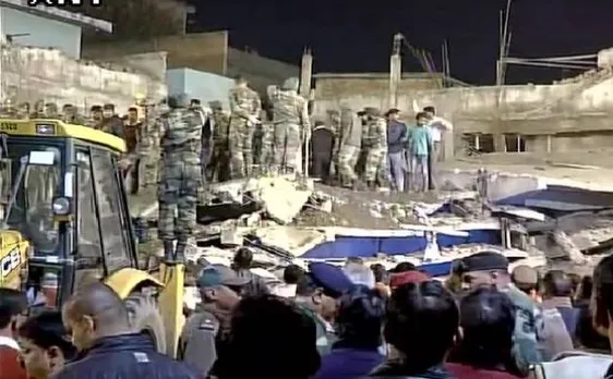 कानपुर बिल्डिंग हादसा: निर्माणाधीन इमारत गिरने से 7 मजदूरों की मौत, 17 लोगों का किया गया रेस्क्यू, 29-30 के दबे होने की आशंका (VIDEO)