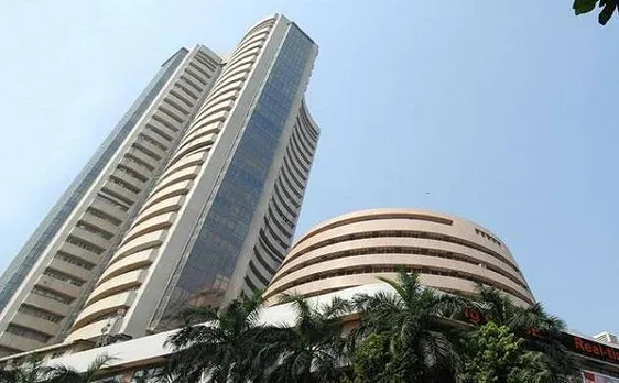 बजट को बाजार का ज़बरदस्त सलाम, सेंसेक्स 485 अंक उछलकर बंद निफ्टी 8700 के पार