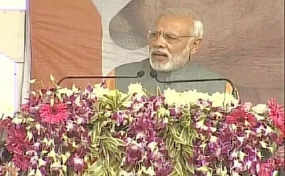 पीएम मोदी ने मेरठ की रैली में सर्जिकल स्ट्राइक पर कहा, पाकिस्तान में घुसकर पाई-पाई का हिसाब चुकाया