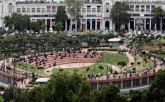 कनॉट प्लेस के इनर सर्किल में गाड़ियों की पाबंदी पर व्यापारियों का विरोध, मंगलवार को बुलाया बंद