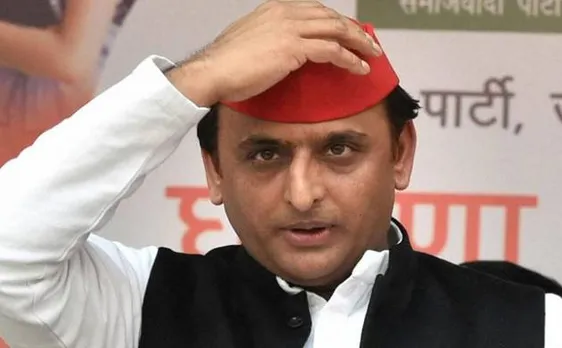 अखिलेश का पीएम मोदी पर निशाना, कहा - हम पढ़ाई की नकल कर रहे है तो कपड़े पहनने की नकल कौन कर रहा है बताओ'