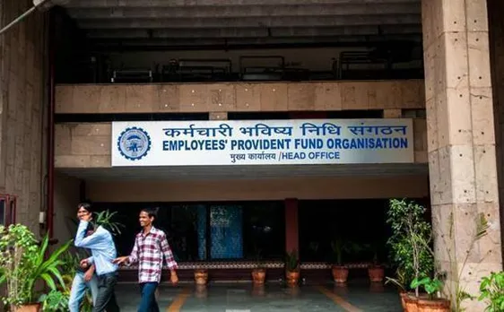 पेंशन अकाउंट से निकासी के लिए आधार नहीं है जरूरी, EPFO ने अपने जमाकर्ताओं को दी राहत
