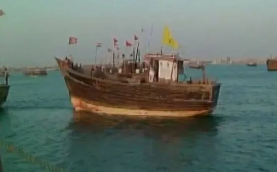 श्रीलंकाई नौ सेना ने 24 भातीय मछुआरों को पकड़ा