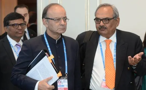 वित्त मंत्रालय ने नोटबंदी से पहले जेटली से मशविरा हुआ या नहीं बताने से किया इनकार