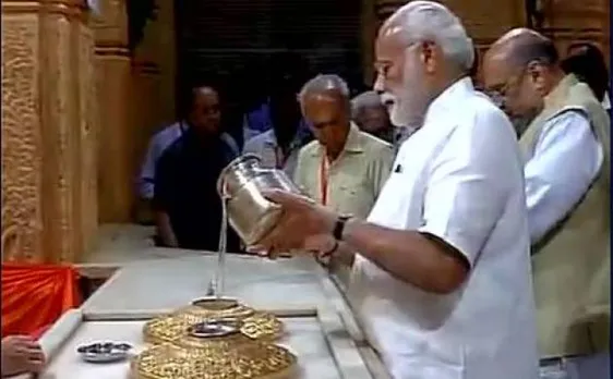 दो दिवसीय दौरे पर पीएम मोदी, गुजरात के सोमनाथ मंदिर पहुंचकर की पूजा-अर्चना