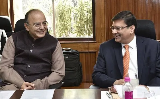 एनपीए को लेकर जेटली और आरबीआई अधिकारियों की बैठक आज, एएमसी पर भी होगी चर्चा
