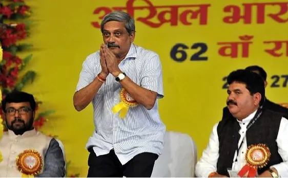 गोवा में सरकार बनाने को लेकर जोड़तोड़ शुरू, मनोहर पर्रिकर बीजेपी विधायक दल के नेता चुने गए, गवर्नर से मिलकर ठाकेंगे दावा