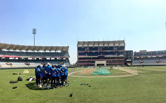 INDvsAUS: धोनी के बिना रांची में डेब्यू टेस्ट मैच खेलने उतरेगी भारतीय टीम, पिच दिखा सकती है अपना कमाल