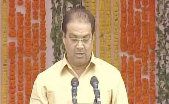 मोहसिन रजा बने योगी कैबिनेट का इकलौता मुस्लिम चेहरा, पूर्व क्रिकेटर चेतन चौहान को मिली जगह
