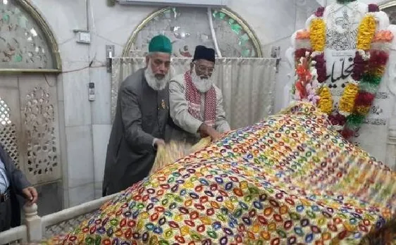 सुषमा स्वराज ने बताया सोमवार को पाकिस्तान से दिल्ली लौटेंगे दोनो उलेमा