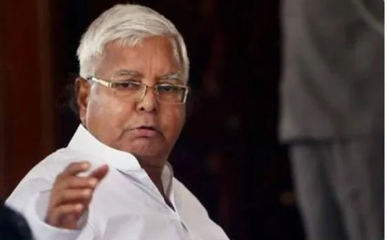 उत्तर प्रदेश में योगी आदित्यनाथ के मुख्यमंत्री बनते ही लालू- सुशील मोदी ट्विटर पर भिड़े