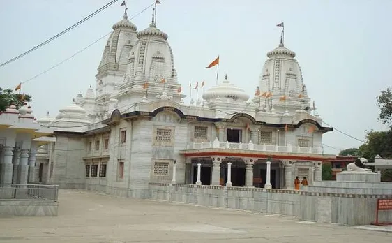 जानिए योगी आदित्यनाथ के महंत से सीएम बनने तक में गोरखनाथ पीठ की क्या है भूमिका ?