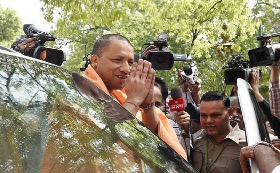 योगी आदित्यनाथ का फरमान, यूपी के बूचड़खाने होंगे बंद, गौ तस्करी पर लगेगा प्रतिबंध