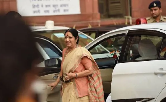 सुषमा स्वराज ने कहा, अमेरिका के एच1बी वीजा पर अभी चिंता करने की जरूरत नहीं