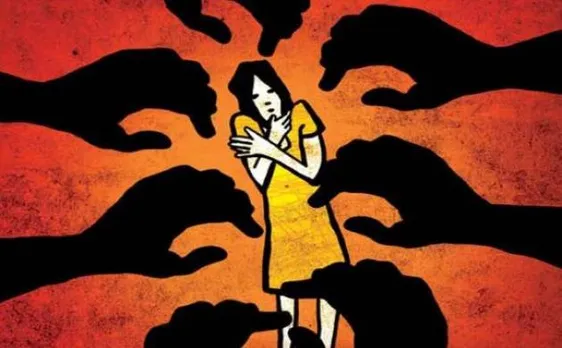 शर्मनाक: अमेरिका में 40 लोग फेसबुक पर LIVE देखते रहे नाबालिग का गैंगरेप, किसी ने पुलिस को नहीं की खबर
