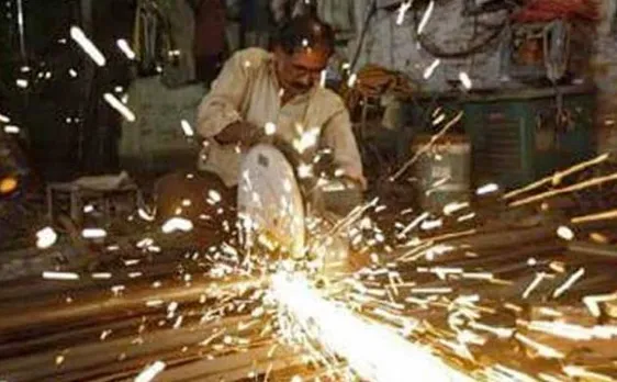 मैन्युफैक्चरिंग PMI 5 महीने की ऊंचाई पर, नोटबंदी के बाद पटरी पर लौटी ग्रोथ की रफ्तार