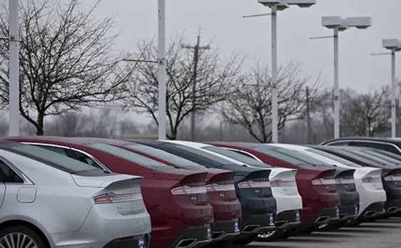 सॉफ्टवेयर की मदद से चुराते थे लग्जरी गाड़ियां, पुलिस ने गिरोह का किया पर्दाफाश, चार गिरफ्तार