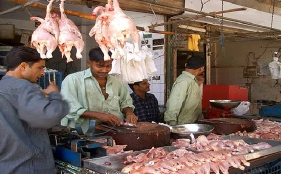 बूचड़खानों पर योगी सरकार को इलाहाबाद हाई कोर्ट से फटकार, कहा लोगों के खाने पर प्रतिबंध नहीं लगा सकती सरकार