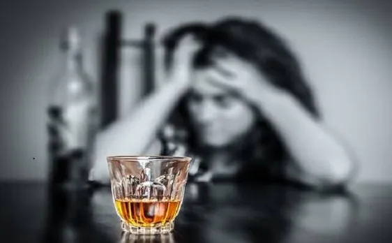 जानिए, क्यों डिप्रेशन में शराब पीना हो सकता है खतरनाक?