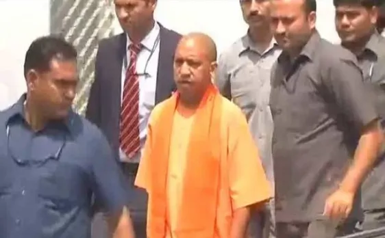 यूपी सीएम योगी की सख़्ती, एसिड बिक्री पर कड़ाई से नियम पालन करने के दिए निर्देश