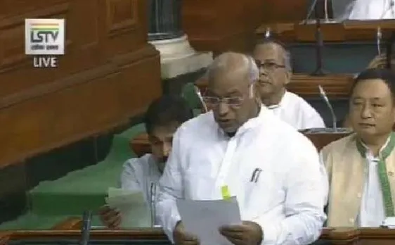 कुलभूषण जाधव फांसी मामले पर लोकसभा में कांग्रेस ने कहा- अगर नहीं बचा पाये तो मोदी सरकार की कमजोरी होगी