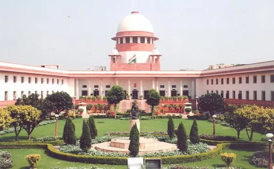 तीन तलाक पर केंद्र ने सुप्रीम कोर्ट ने कहा- यह महिलाओं को संवैधानिक हक़ से वंचित रखता है