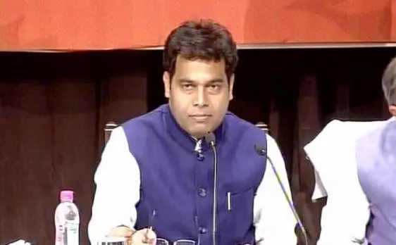 योगी कैबिनेट की दूसरी बैठक: गर्मियों में गांवों को 18 घंटे बिजली, धार्मिक स्थलों को पूरे 24 घंटे बिजली देने का आदेश