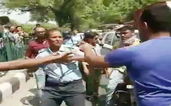 दिल्लीः बाइक टच होने पर एयरफोर्स जवान को बेरहमी से पीटा, 3 गिरफ्तार