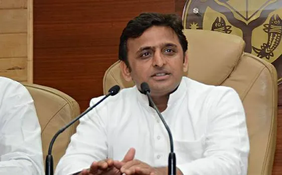 प्रेस कॉन्फ्रेंस में जब टीवी पत्रकार के सवाल पर भड़के अखिलेश, बताया भगवाधारी