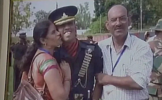 कुपवाड़ा हमला: आतंकी हमले में शहीद हुए कप्तान आयुष यादव के पिता ने कहा, हमें सरकार से कोई  उम्मीद नहीं है