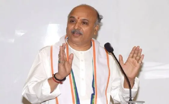 विश्व हिन्दू परिषद: प्रवीण तोगड़िया ने कहा आतंकवादियों को रोकने के लिए सरकार करे बमबारी