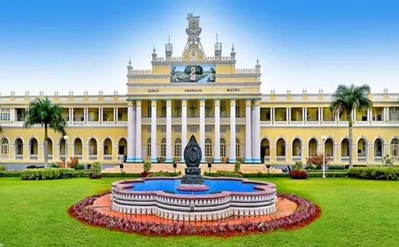 मैसूर यूनिवर्सिटीः बदला लेने के लिए पोर्न साइट पर डाली क्लासमेट की फोटो
