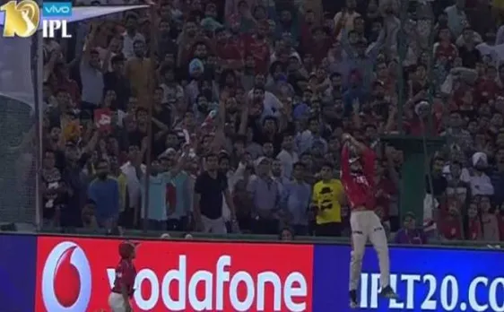 IPL 10: मनन वोहरा का 'सुपरमैन' अंदाज, हवा में उड़कर खींचा बाउंड्री के बाहर से गेंद ( Video)