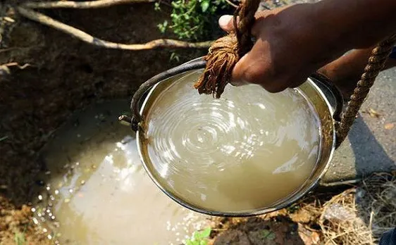 दलित ने बेटी की शादी में बुलाया बैंड, गुस्साए दबंगों ने कुएं में मिलाया केरोसीन