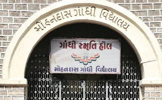 गुजरातः बंद हुआ महात्मा गांधी के बचपन का स्कूल, राज्य सरकार ने बनाया म्यूजियम