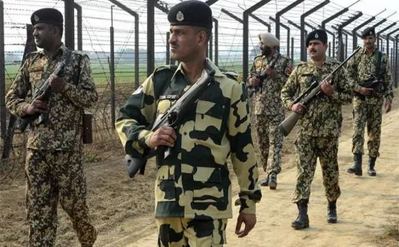 जवानों से बर्बरता पर बीएसएफ ने कहा, पाकिस्तान से निपटने को हैं तैयार