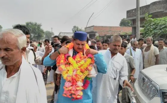 चिदंबरम के घर छापे के बाद कीर्ति आजाद ने पूछा, सीबीआई ने अरुण जेटली के खिलाफ कार्रवाई क्यों नहीं की