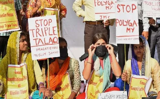 तीन तलाक पर सुप्रीम कोर्ट ने फैसला सुरक्षित रखा, याचिकाकर्ता शायरा बानो ने कहा- पाप है यह