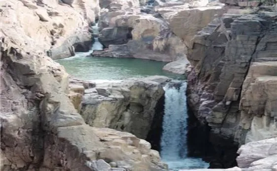 मध्यप्रदेश के रनेह वाटर फॉल को मिला बेस्ट हॉलीडे अवार्ड, गर्मियों की छुट्टी में यहां जाकर देखें