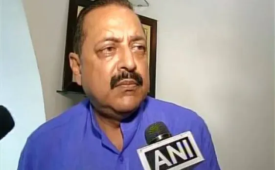 कश्मीर में अलगाववादियों के ख़िलाफ़ सरकार लेगी एक्शन, हाफिज सईद से फंड लेने का है आरोप