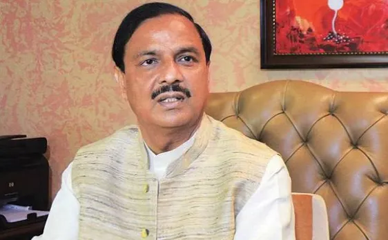 केंद्रीय संस्कृति मंत्री डॉ महेश शर्मा ने राष्ट्रीय संग्रहालय में  ‘स्वच्छ भारत एप’ की शुरूआत की