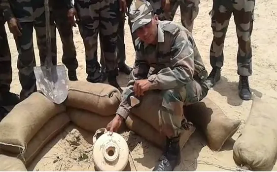 राजस्थान में मिला डिफ्यूज एंटी टैंक माइन, सेना के अधिकारी ले गए साथ