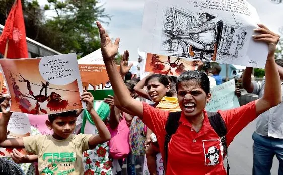 बीफ फेस्ट: IIT मद्रास प्रशासन दोनों पक्षों पर कर सकता है कार्रवाई, छात्रों का प्रदर्शन जारी