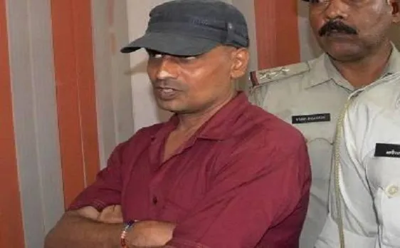 आर्ट्स टॉपर गणेश कुमार का परिवार आया सामने, बहन ने चिट फंड कंपनी को बताया जिम्मेदार